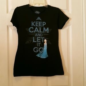 Disney Frozen T Shirt- L